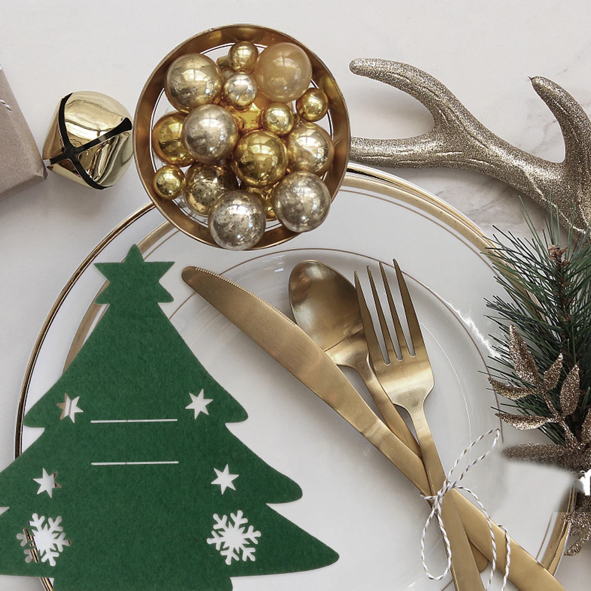 8Pcs Christmas Tree Design Tableware Cover Red Green Party Decoration Cloth Holder Tableware Cover Christmas Decor