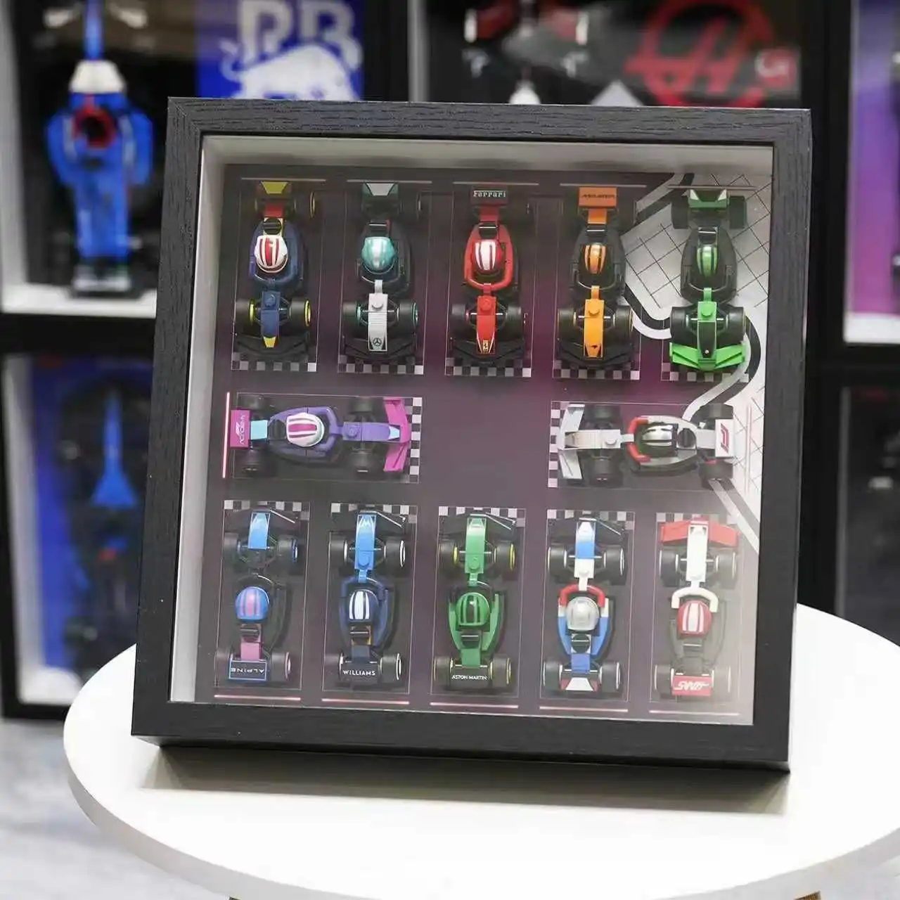 

НОВИНКА 2026: Настенная витрина-дисплей 71049 для LEGO - 66796 Коллекционные мини-модели гоночных автомобилей F1