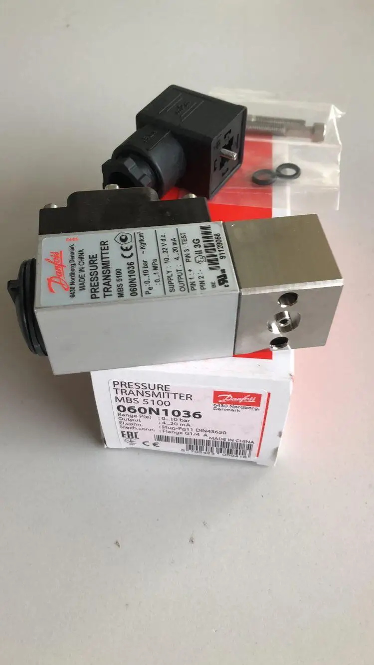 Hydraulic  Sensor MBC 5100 060N1041 MBS 5100 060N1039 060N1066 MBC 5100 3641-1DB4-061B100566  pressure transmitter Sensor