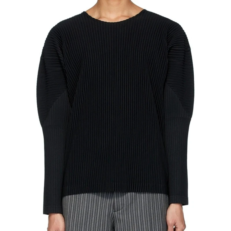 MIYAKE pleated classic long-sleeved T-shirt, loose shoulder round-neck casual base layer shirt for men, trendy style