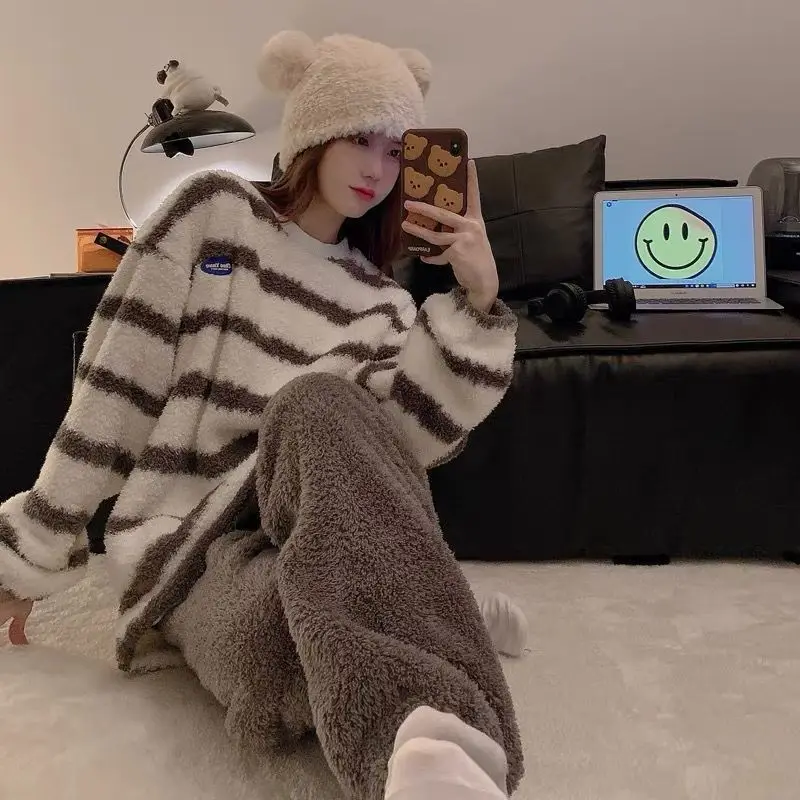 Striped Sweater Pajamas Women Korean Fashion Pullover Winter Casual Elegant Sweater Lady Vintage Harajuku Warm Pullover
