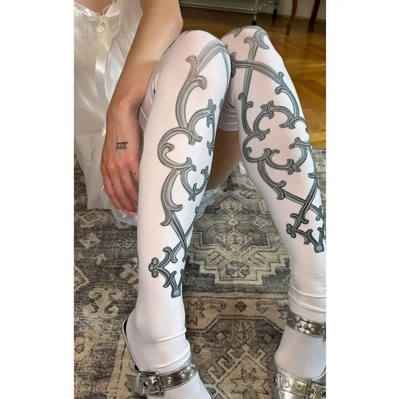 Y2k White Sexy Subculture Graffiti Punk Print Long Socks Haraiuku Over Knee Thigh High Stockings Y2K Cosplay Cute Socks Kawaii
