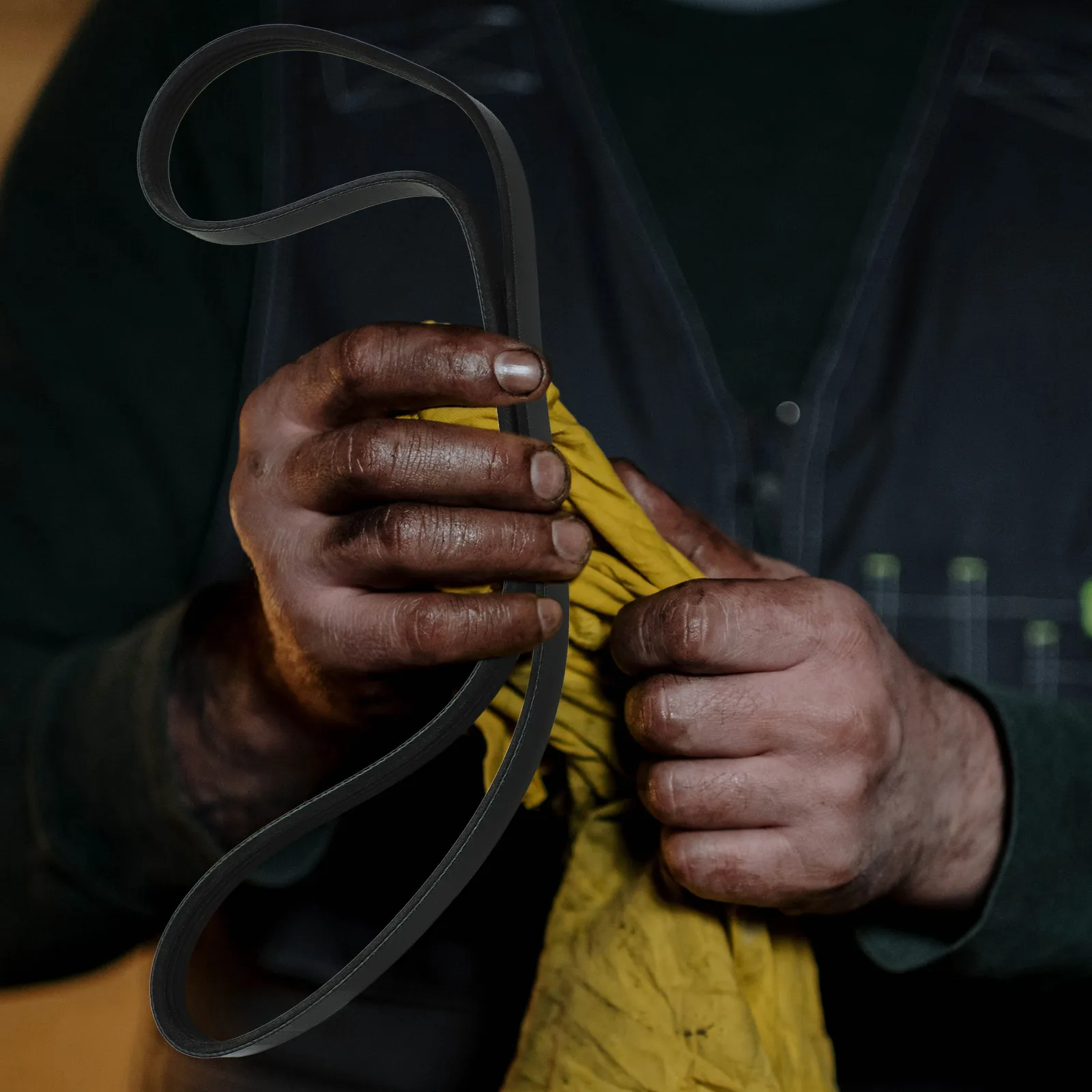 

Engine Belt V Ribbed Serpentine Belt Durable Flexible Perfect Fit Multiple Pulleys High Torque Load Temperature Fluctuations