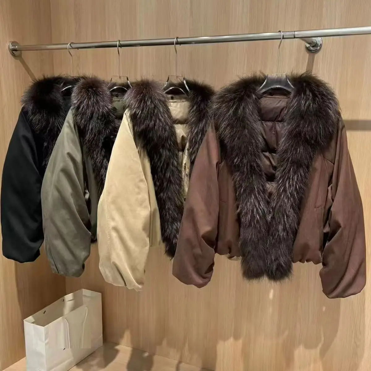 Women's Puffer Coat Oversized Cropped Goose Down Jacket Windproof Urban Style Commuting Wear Winter Women's Cropped Jacket