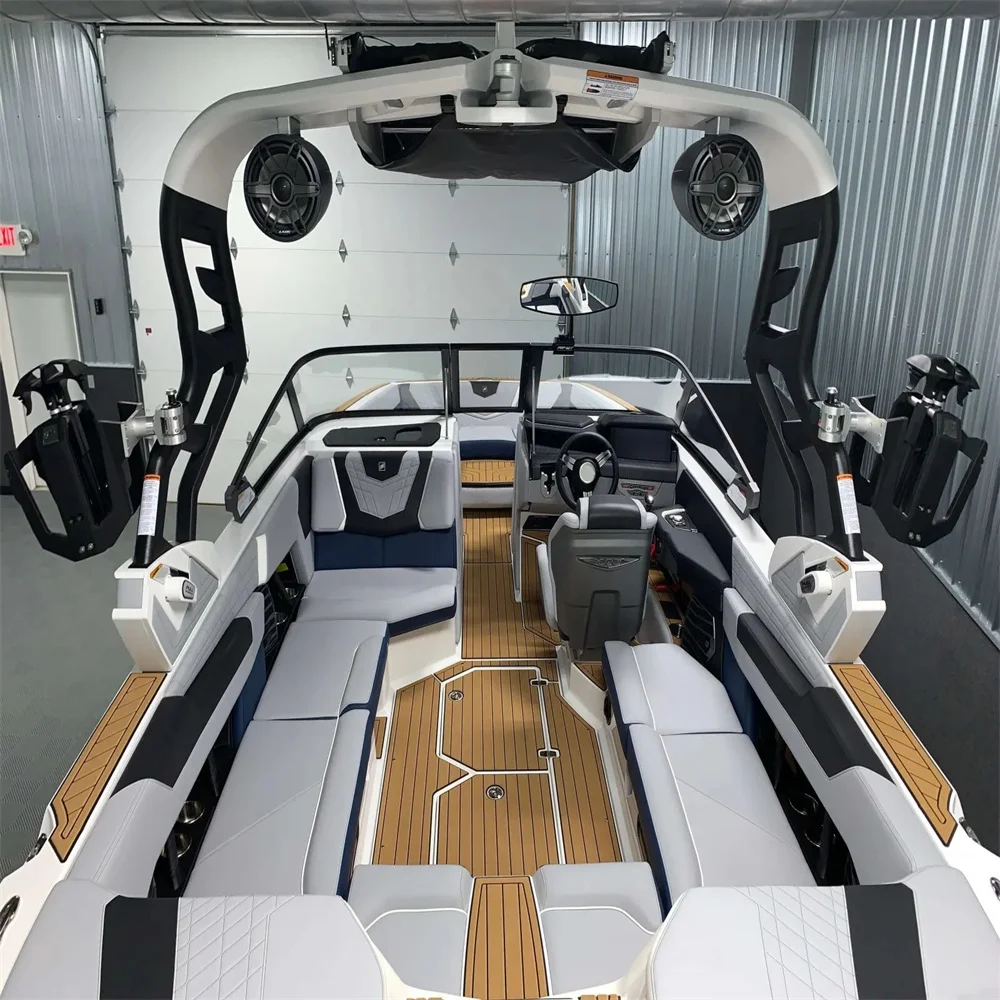 2019-2021 Nautique G23 Cockpit Swiming Platform Pads 1/4