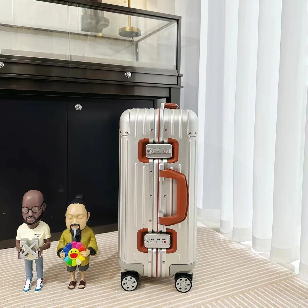 الحد الأدنى فريد المشاهير تتجه الأمتعة الكاملة سبائك الألومنيوم الفاخرة حمل على الحرف الألمانية 21 \ 26 \ 30 بوصة حقيبة أعمال ​