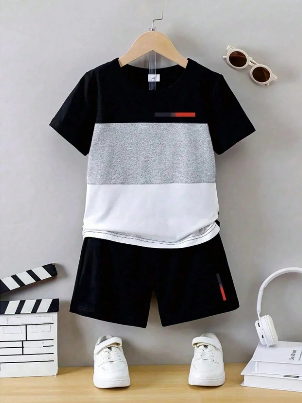 Kinder-T-Shirt für Jungen, schlichter Buchstabendruck, Sommer, Straßensport, Kurzarm-Set, modische, bequeme Kinderkleidung für Jungen – Detail 7