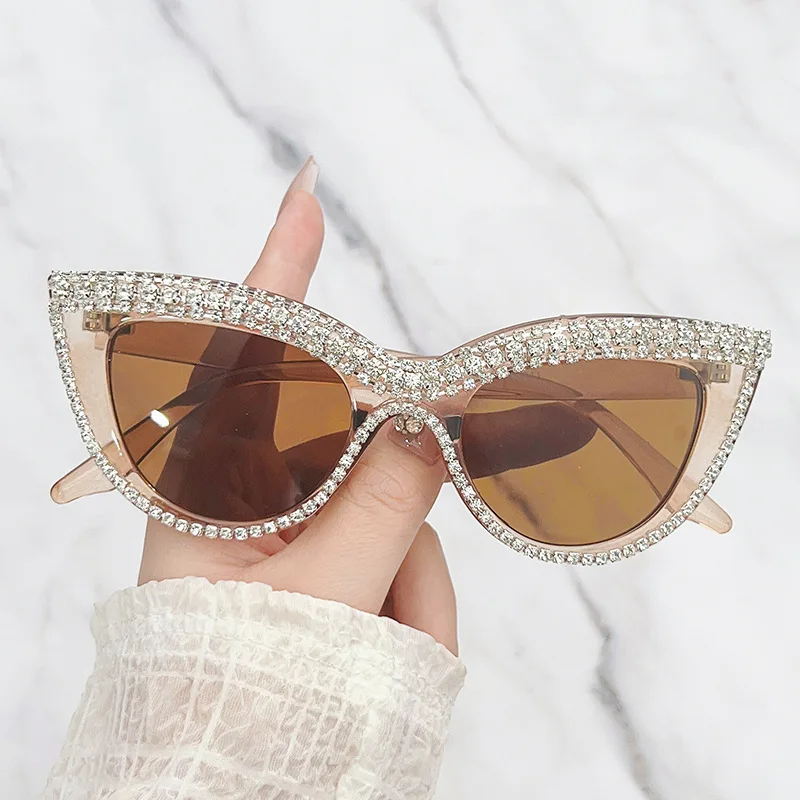 

KLASSNUM Luxury Rhinestone Cats Eye Sunglasses Women Brand Designer Diamond Sun Glasses Vintage Retro Bling Shades UV400 Eyewear