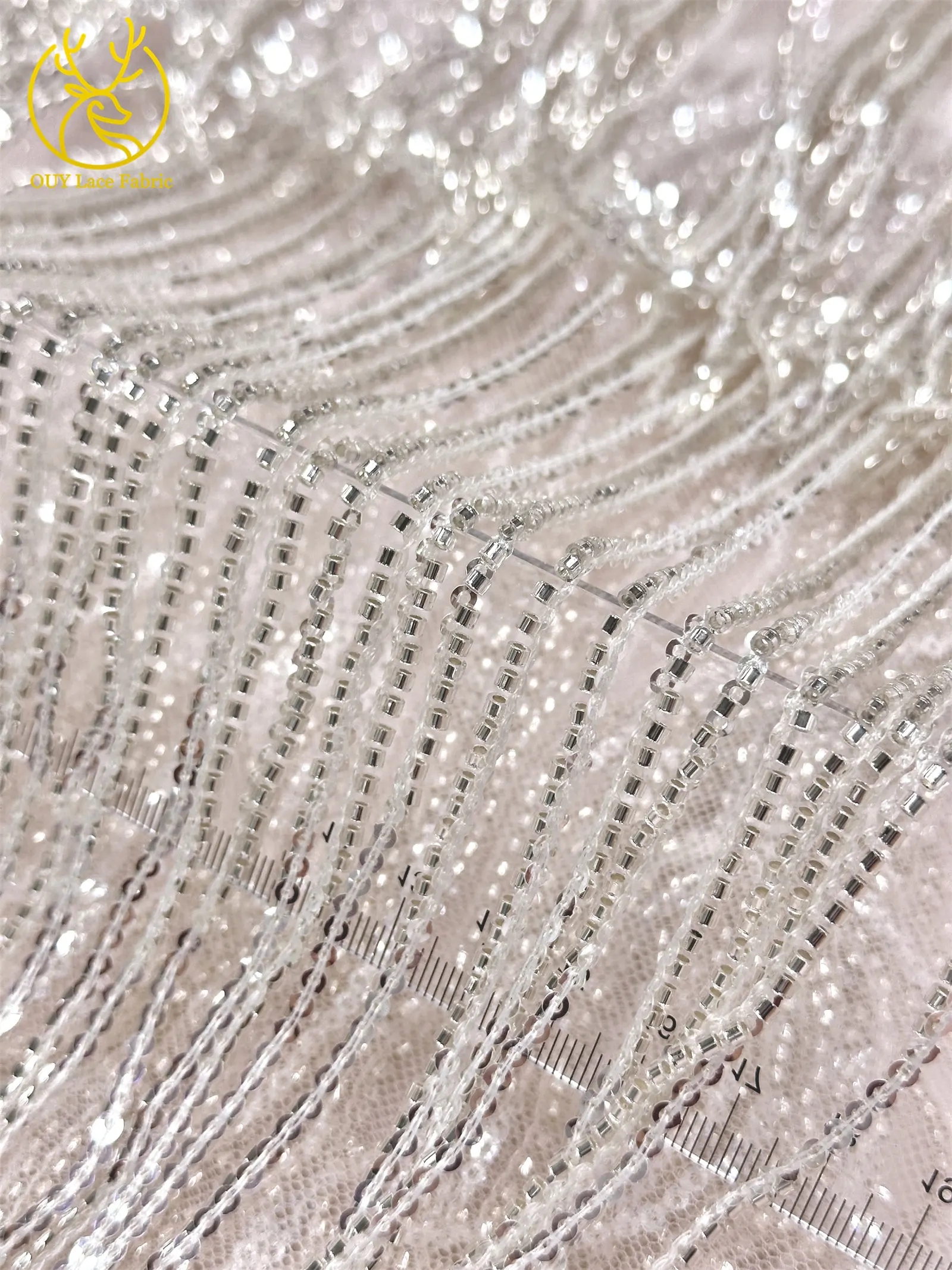 Weinroter nigerianischer 3D-Quasten-Perlen-Spitzenstoff, französischer Pailletten-Tüll-Spitzenstoff, afrikanischer Spitzenstoff für Damen, Hochzeitskleid, Nähen – Detail 19