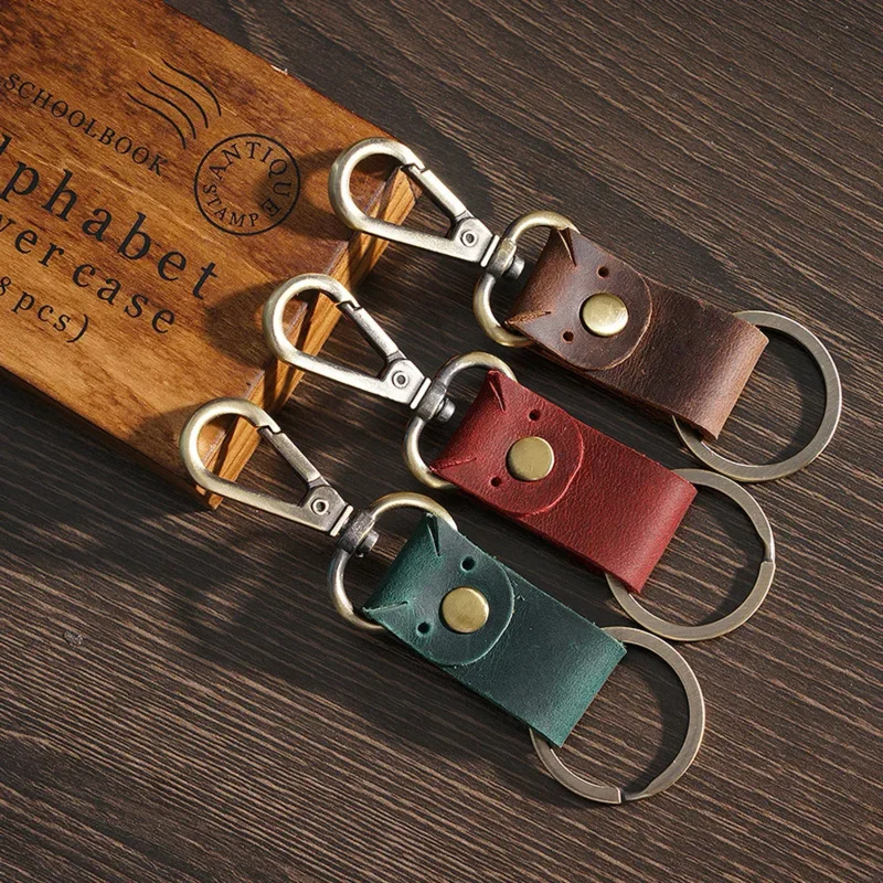 Genuine Leather Key Holder with a Metal Hook Cartoon Cute Keychain Crazy Horse Cowhide Men Key Storage Small Gift Wholesale