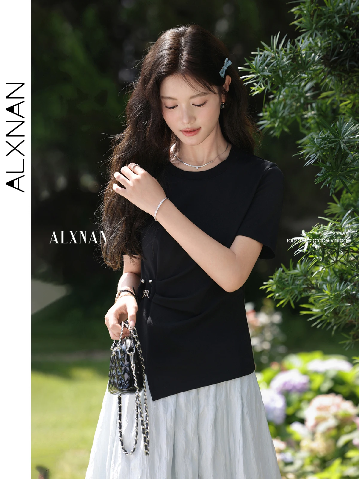 ALXNAN Women's Black T-shirt Round Neck Pleated Irregular Design T-shirt 2025 Summer Casual Slim-fit Cotton Female Tops L557112