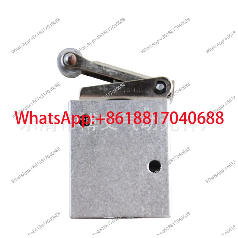 Two-position three-way pneumatic mechanical valve JM-07 one in and one out