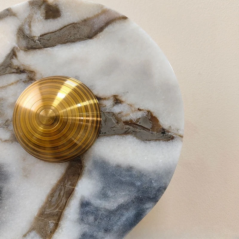 Wandleuchte aus Naturmarmor