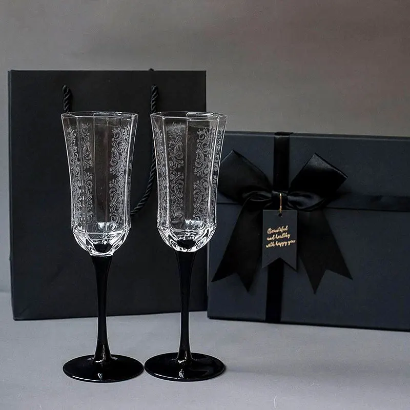 French Vintage Champagne Glass Black Swan Valentine\'s Day Luxury Wine Glass Set in Ancient Octagonal Goblet