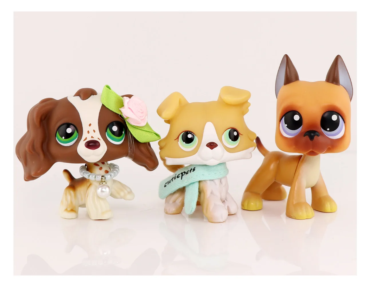 

Lovely Pet Shop Chocolate Cocker Spaniel Dog #156 Great Dane #244 Collie #272 With Scarf Flower Necklace for Pets
