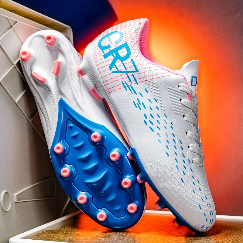 

New Men Soccer Shoes Non-Slip Outdoor Football Boots Grass Sneakers High-quality Futsal Cleats Match Indoor Hot-selling FG/TF
