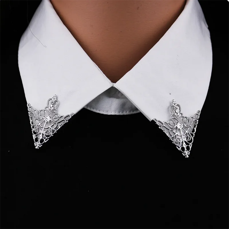 Vintage Triangle Shirt Collar Pin Collar Brooch Women\'s Brooch Hollow Out Metal Brooch Clothes Decorative Pin Fashion Jewelry