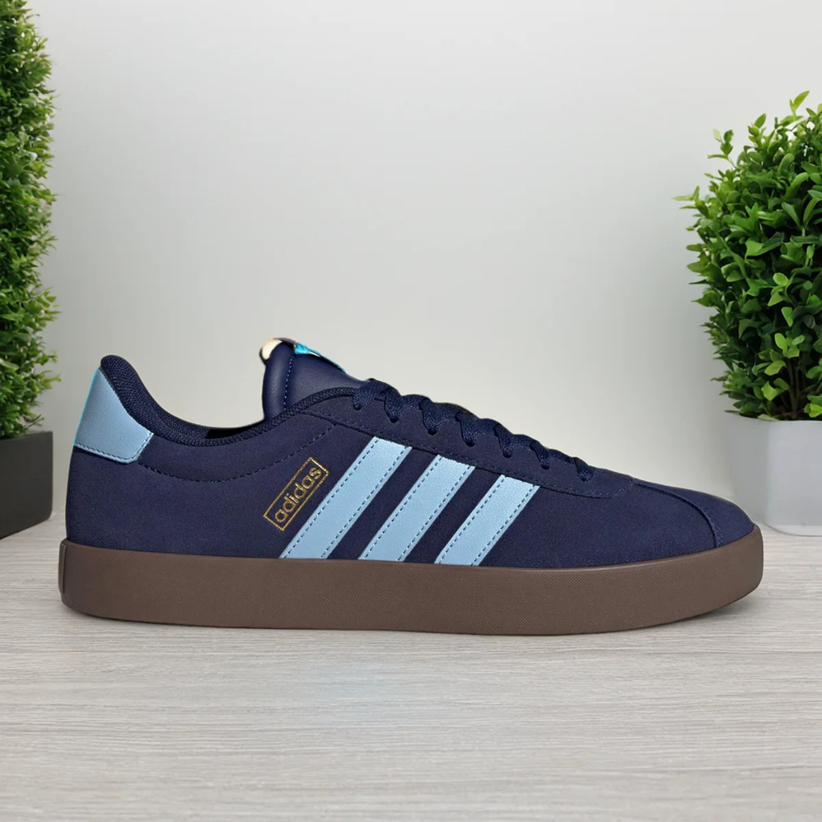 

Adidas genuine VL COURT 3.0 men's and women's sports casual board shoes JP7537