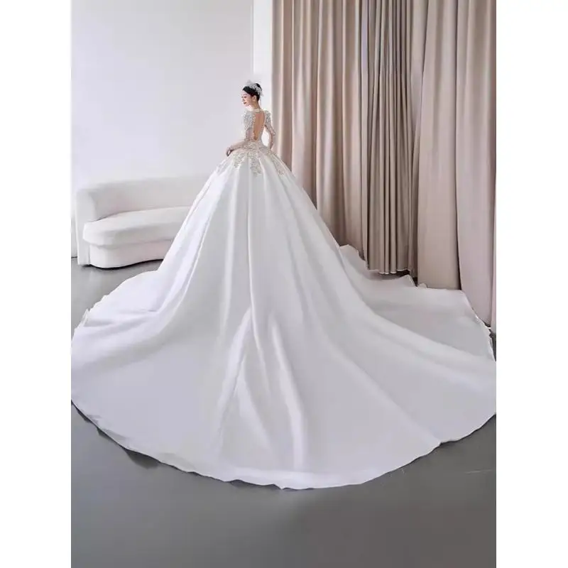 Robe de Mariée Principale en Satin à Manches sulfet Col en V, Tenue Légère avec Ciel Étoilé et Diamant, Broderie de Luxe Personnalisée