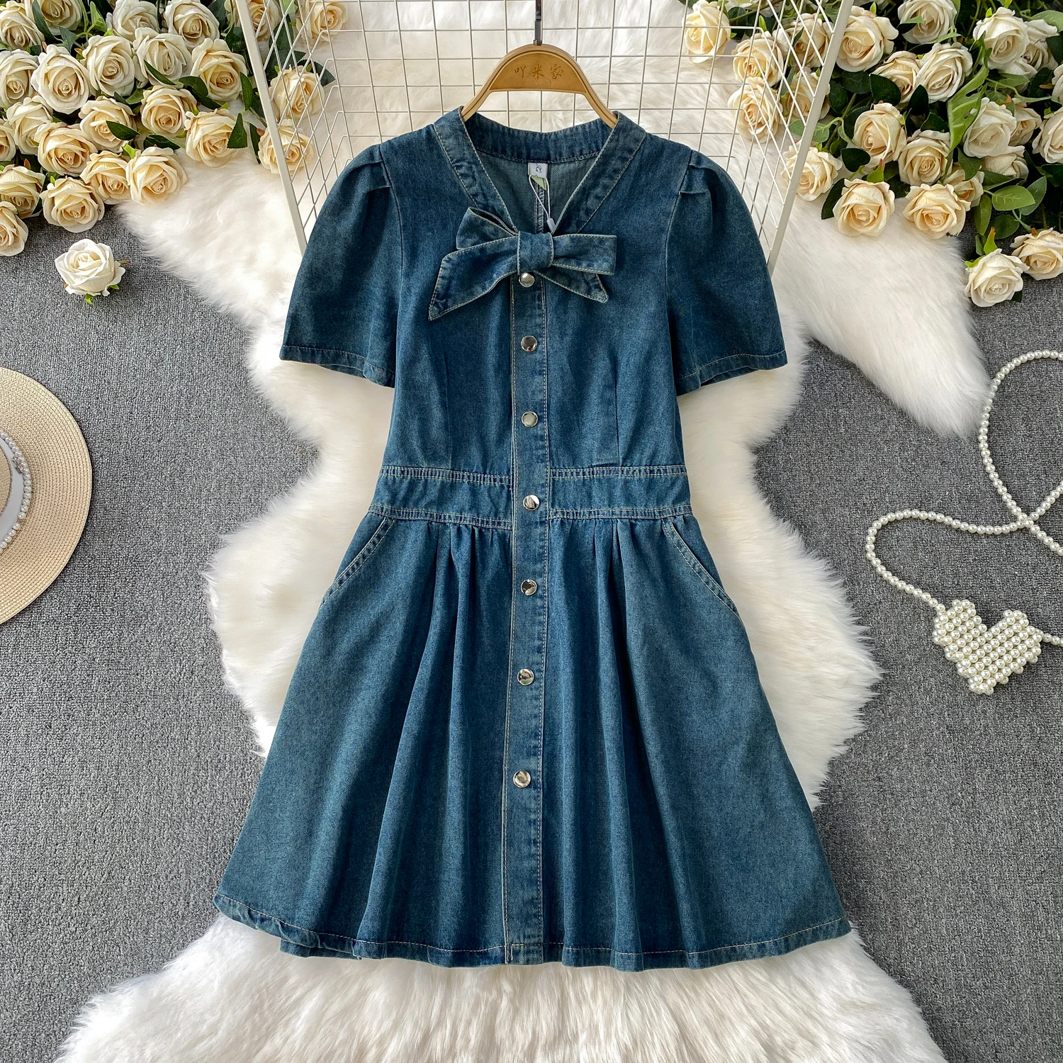 

Vintage Bow V-Neck Women Denim Dress 2025 New Single Breasted Slim Pleated Midi Dresses Female Blue Jean Dress