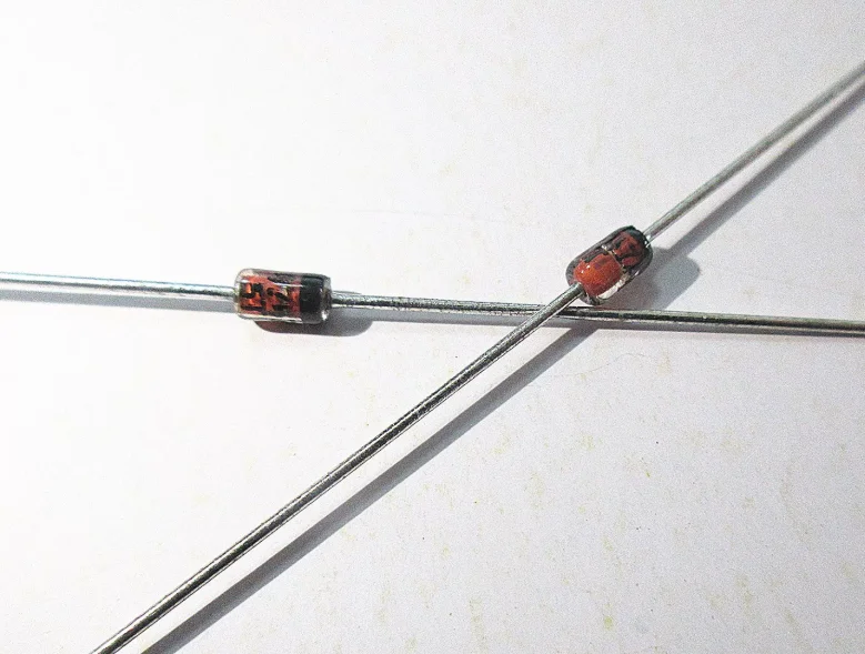 Direct-inserting voltage stabilizing diode 1N4747 IN4747 1W 20V Voltage stabilizing diode