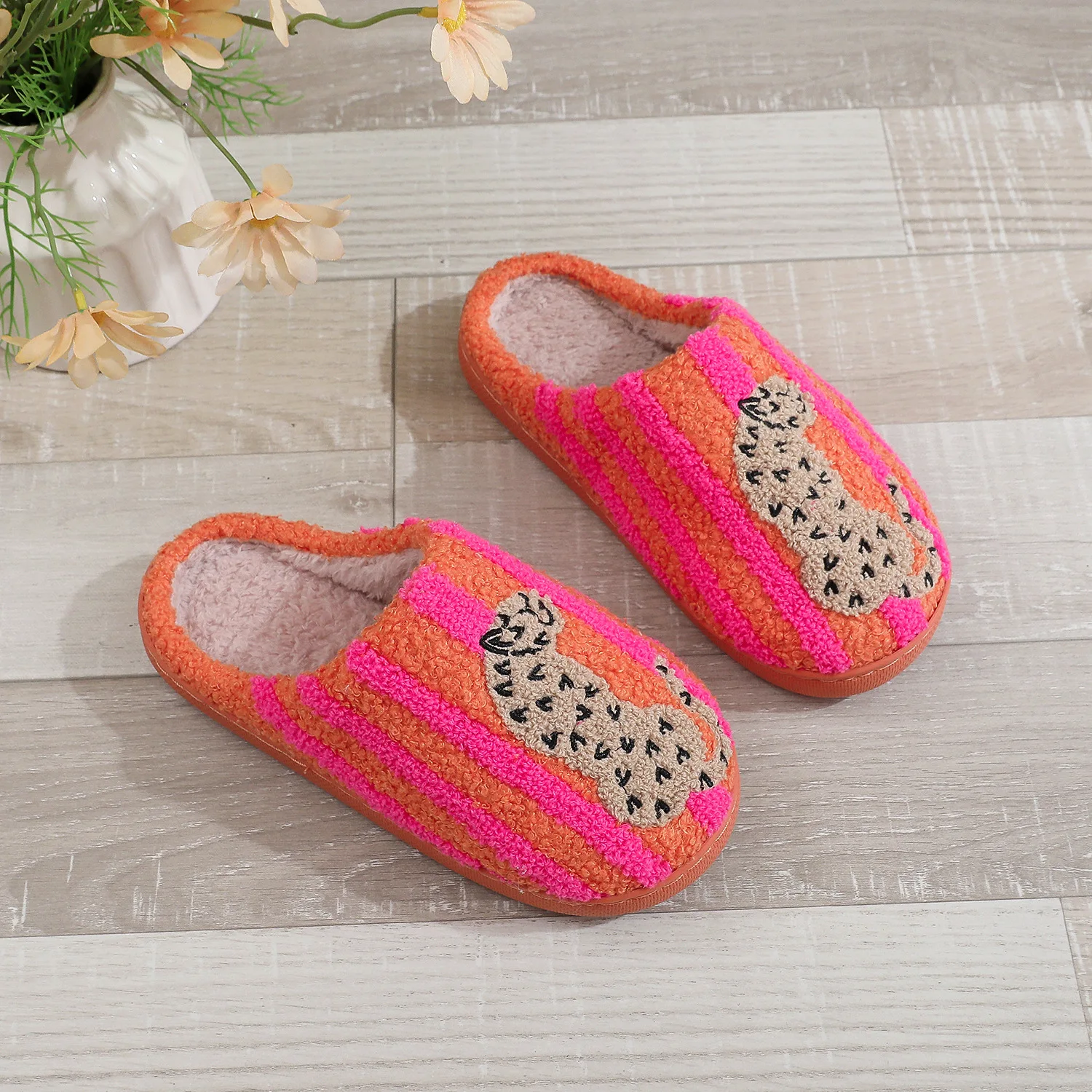Herren-Plüschpantoffeln, farblich abgesetzte, bestickte Winter-Hausschuhe mit gestreiftem Leopardenmuster, rutschfeste, warme, bequeme Plüschschuhe für Damen – Detail 10