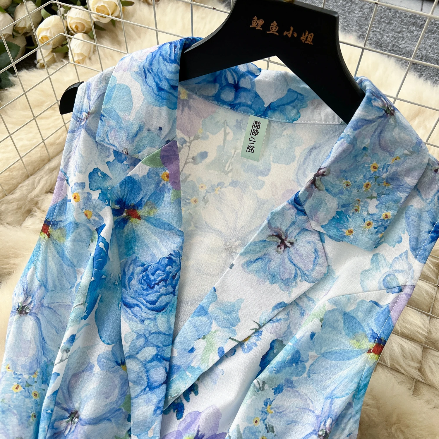 فساتين صيفية للعطلات بصدر واحد وياقة مدببة ملابس نسائية رائعة بحزام مطبوع عليه زهور فساتين طويلة للحفلات