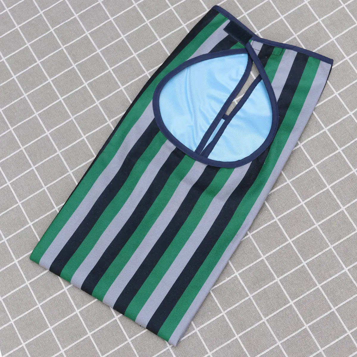 1Pcs Adult Waterproof Bib Green Mealtime Protective Apron Large Washable Clothing Shield Adjustable Neck Tape Aid for Disabled