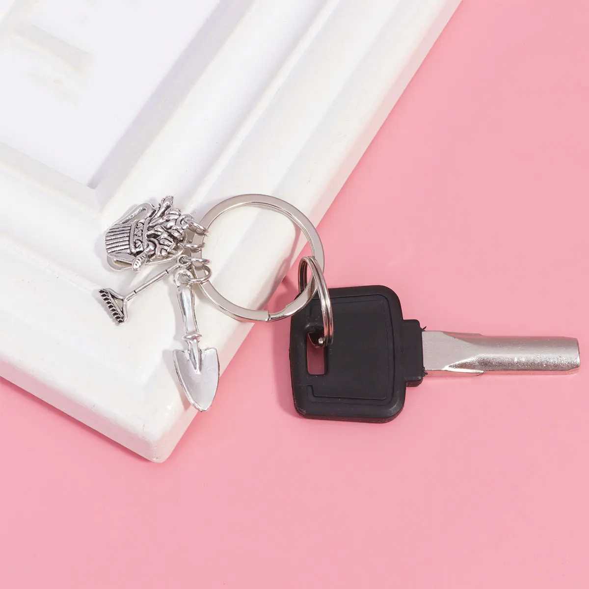 

3PCS Gardener Tools Keychains Metal Rings Durable Creative Key Rings Gifts Teacher Party Bag Decor Car Keys Outdoor Pendant