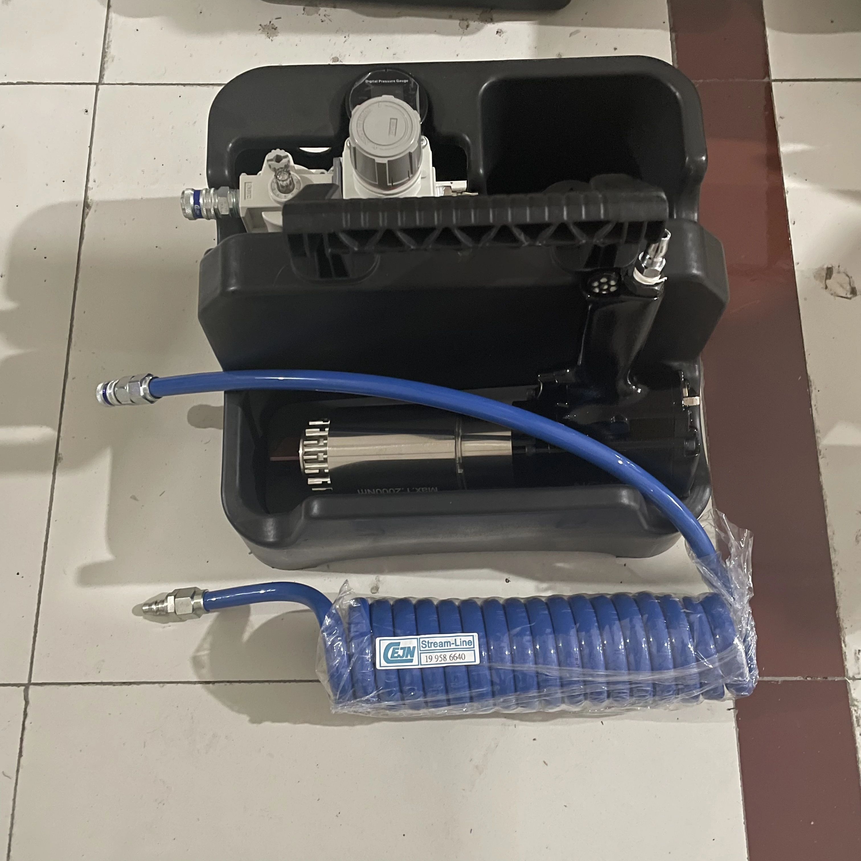 KSPW-60SS Digital 6000Nm Air Power Pneumatic Torque Gun Torque Wrench With FRL