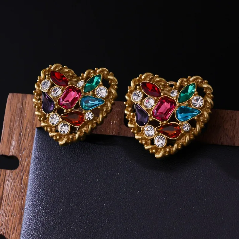 

Серьги Crystal Love в средневековом винтажном стиле, милые серьги с цветными бриллиантами, универсальные серьги с эффектом темперамента