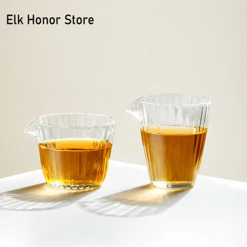 Creative Thickening Glass Tea Pitcher Vertical Sharing Pot Tea Divider Cha Hai Justice Cup Kung Fu Tea Teaset Gift Accessories