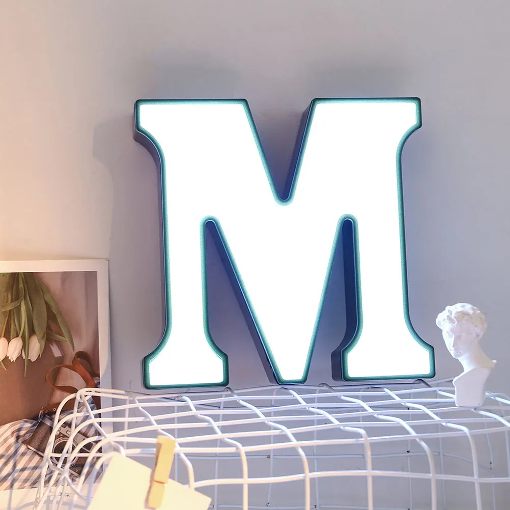

LED Alphabet M Letter Light Light Wall Hanging Decor For Bedroom Wedding Party Home Decoration Eco Friendly White