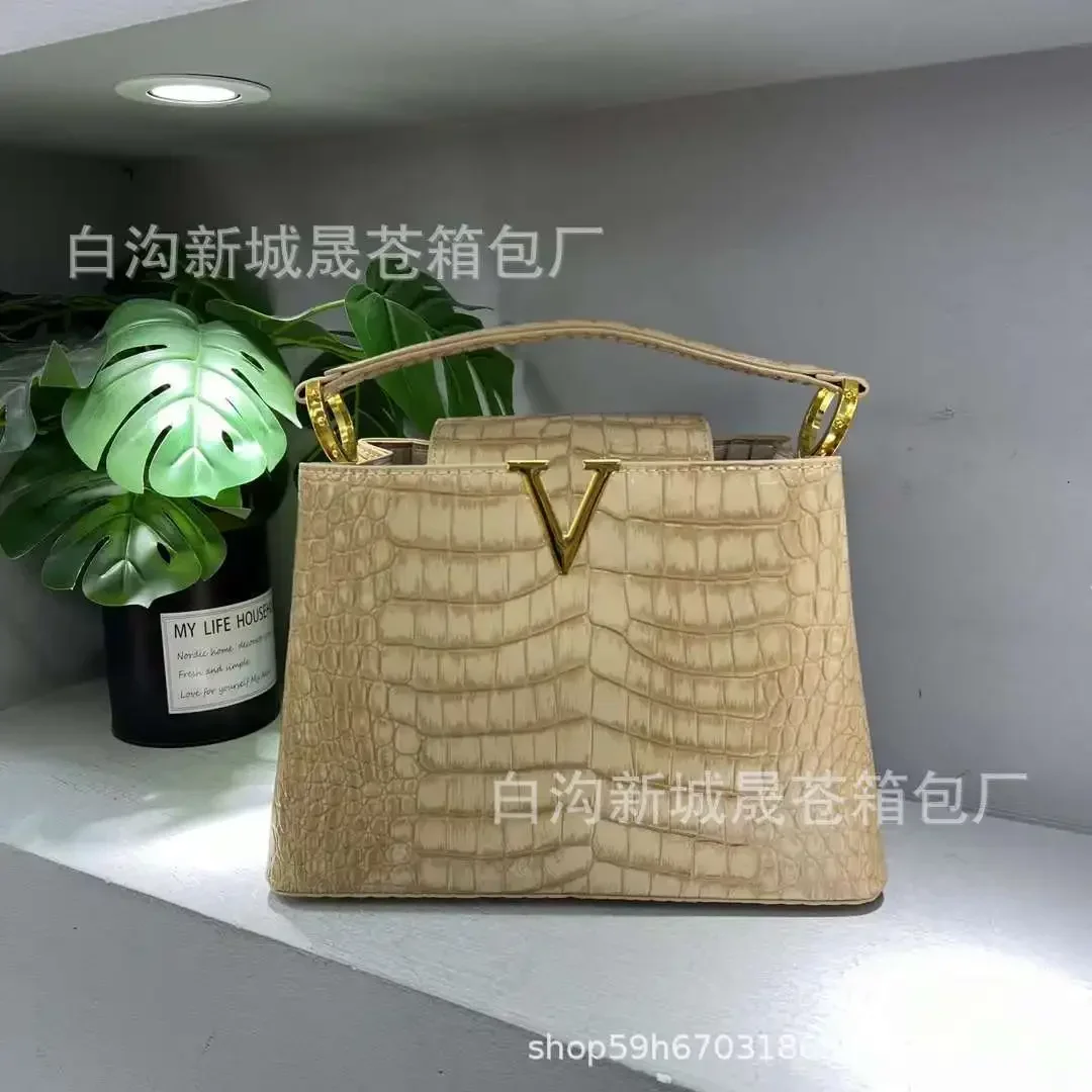 IMJK 26*18*10cm Luxury design V-shaped stone patterned women's handbag high-end fashionable single shoulder retro crossbody bag