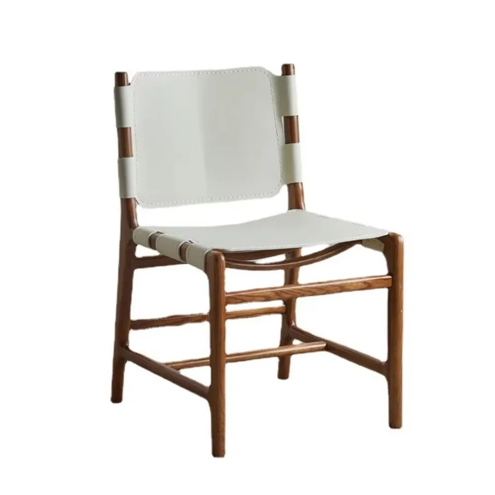 كراسي تناول الطعام الخشبية الصلبة على الطراز الاسكندنافي الياباني، مقهى المطاعم، مقاعد جلدية لتطبيق مدرسي الفندق