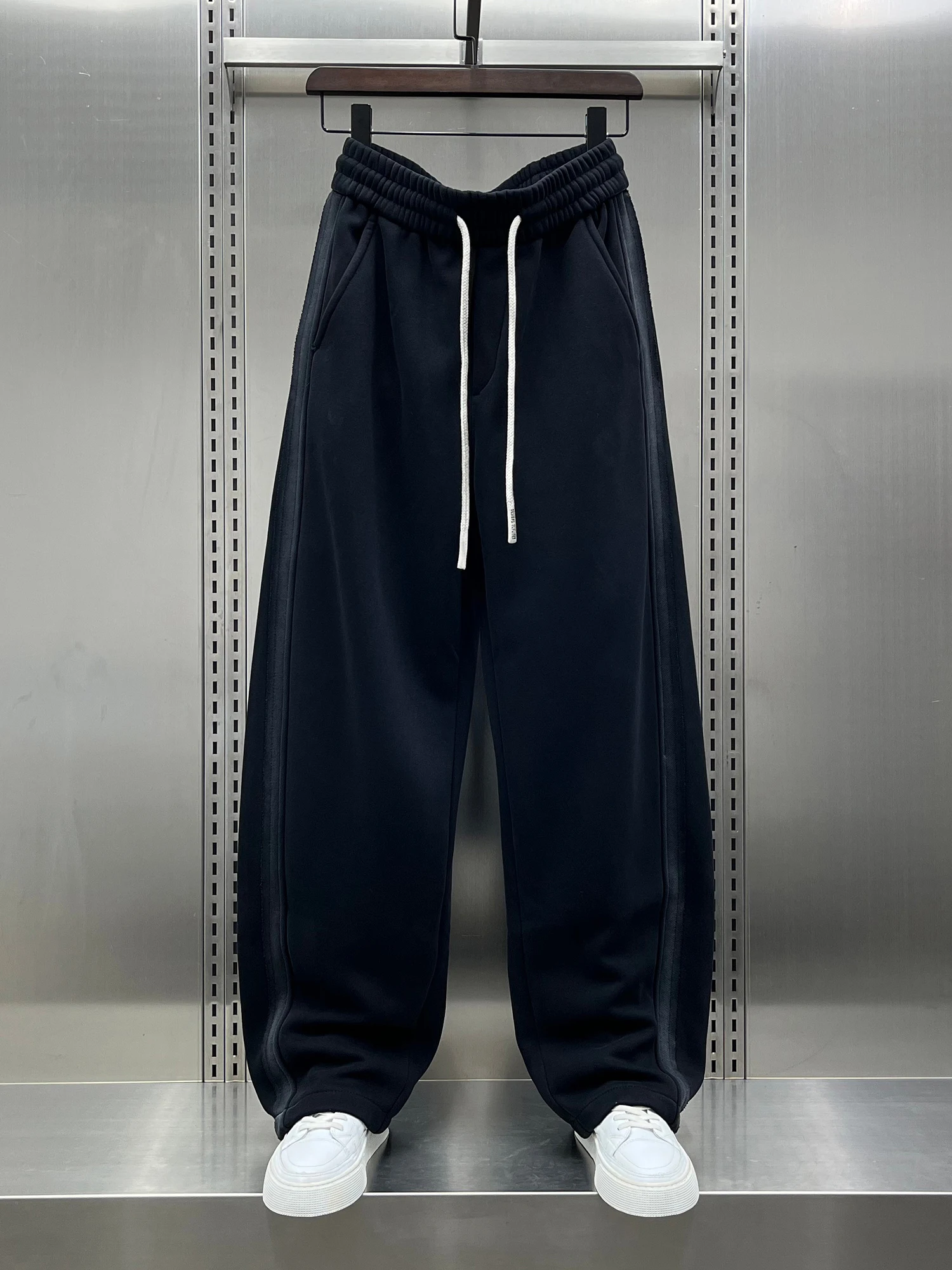 

Trendy Men's Thiened Fce Lined Straight Leg Casual Pants Autumn Winter New Sle Loose High Waist Patchwork Sports Trousers