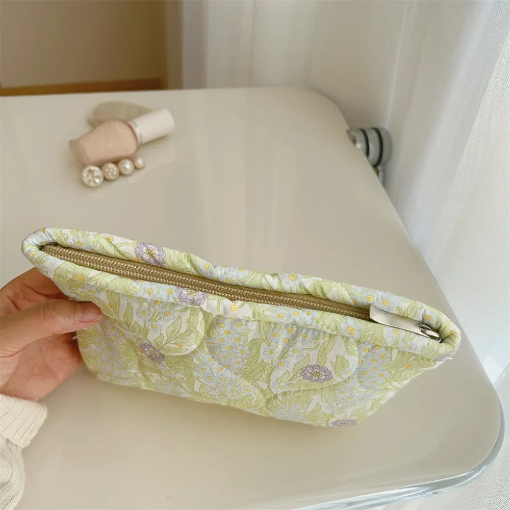 Square Flower Zipper Canvas Makeup Toiletries Organizer Bags Small Cotton Bath Washing Cosmetic Bag Mobile Phone Storage Bag