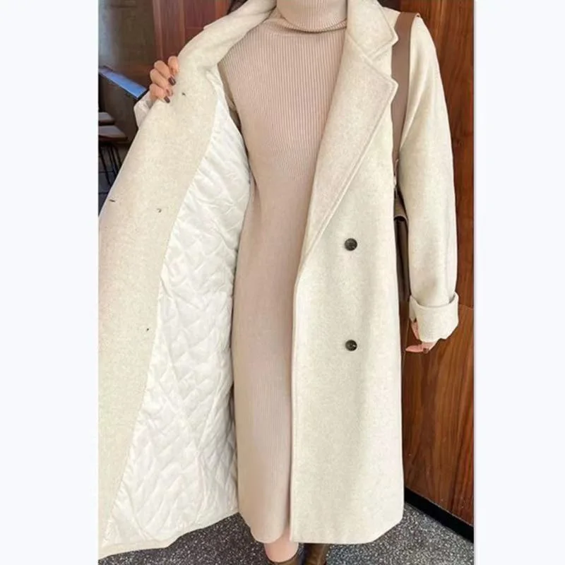 Women's Wool & Blends Long Coat in 2024 Winter, Loose Fit with Chic Single Item Fashion, Thick and Warm with Added Cotton。