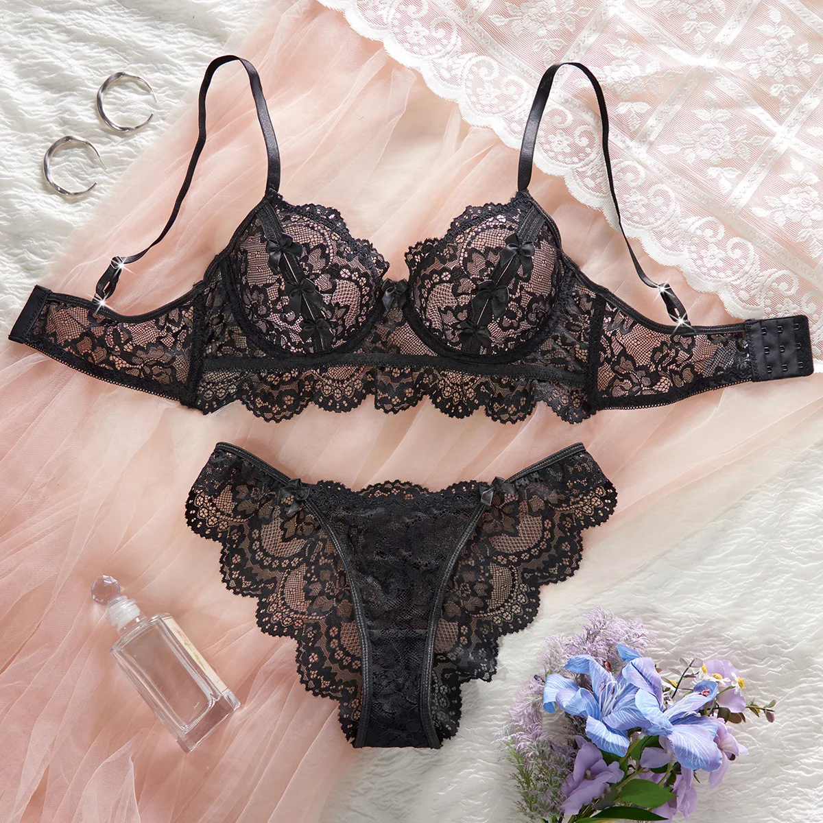 

Sexy Lace Perspective Gather Lingerie Set Women's Black Gather Three-point Erotic Set Female Mesh See Through Bra Brief with Bow