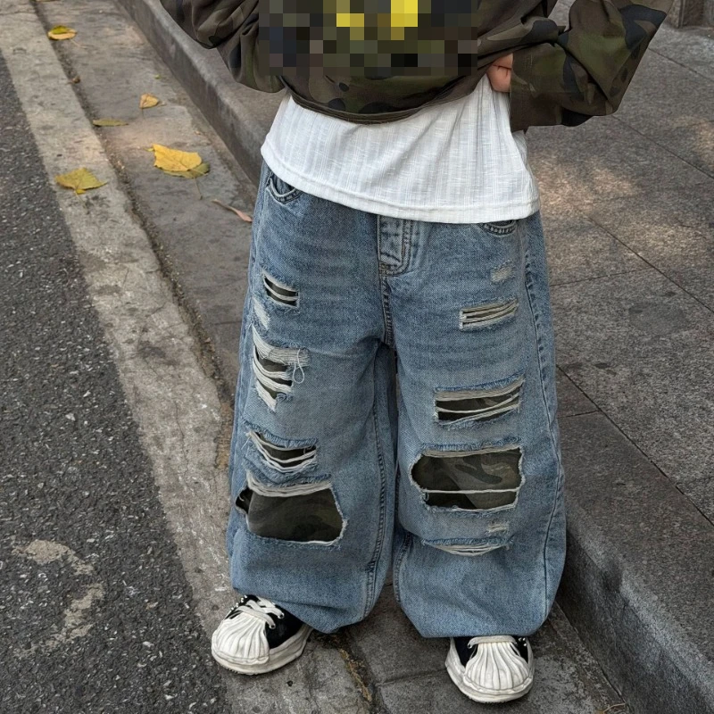 

2026 Spring New Hot Selling Street Wind Piercing Design Sense Laundry Old Jeans for Children