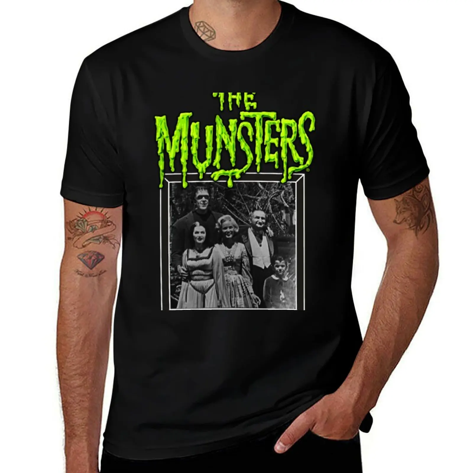 

Les Munsters T-Shirt Casual Holiday Short Sleeve Tee