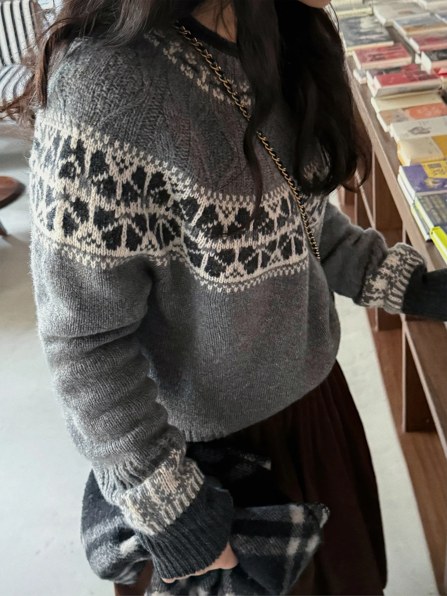 

Nordic Library Full Wool Fair Isle Embroidery Hollow out Knitted Sweater Women's Casual Long Sve round Ne Warm Coat