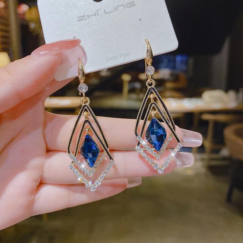 NEW Trendy Korean Long Blue Crystal Geometry Earrings For WomenElegant Female Dangle Drop Earrings Fashion Jewelry Accessories