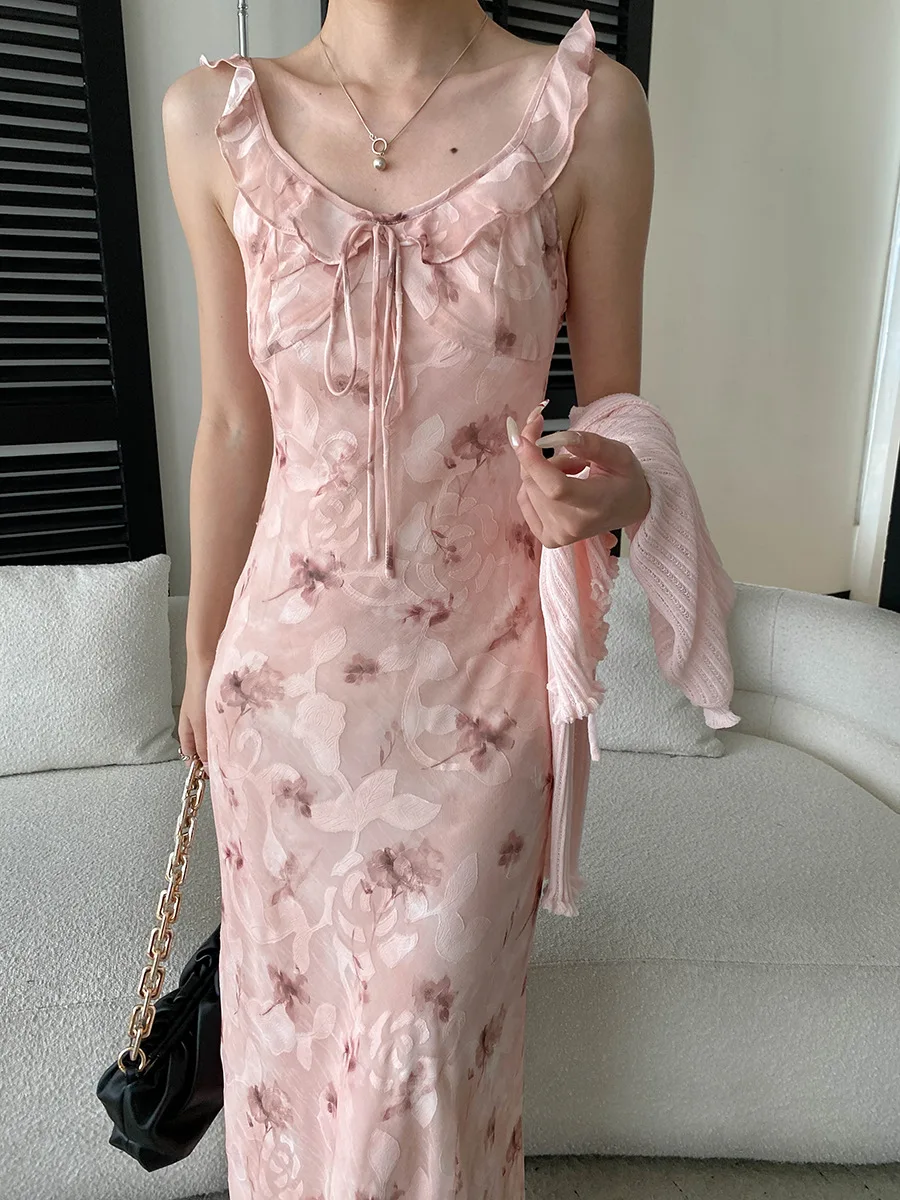 Frühlings- und Sommer-Set für Damen: Rüschenkleid mit Schnürung und Blumenmuster sowie Strickjacke – Detail 14