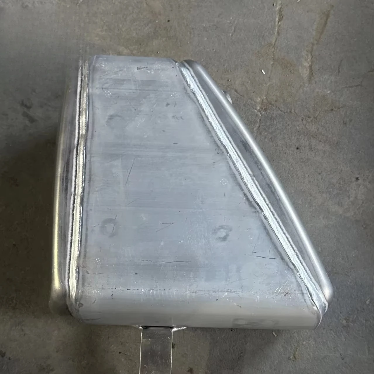 Used High-quality 2017- for for 9YA Accumulator Storage Tank Left Right OE 958616203F/958616204F for