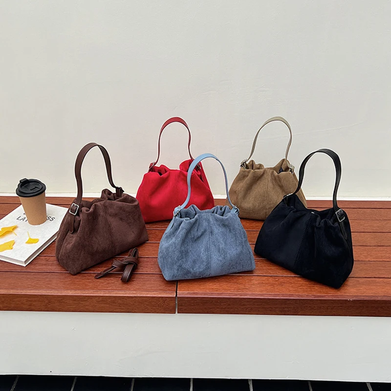 

Женские замшевые плиссированные сумки, роскошный дизайн, текстурированные сумки на плечо, французские элегантные модные ретро однотонные сумки через плечо