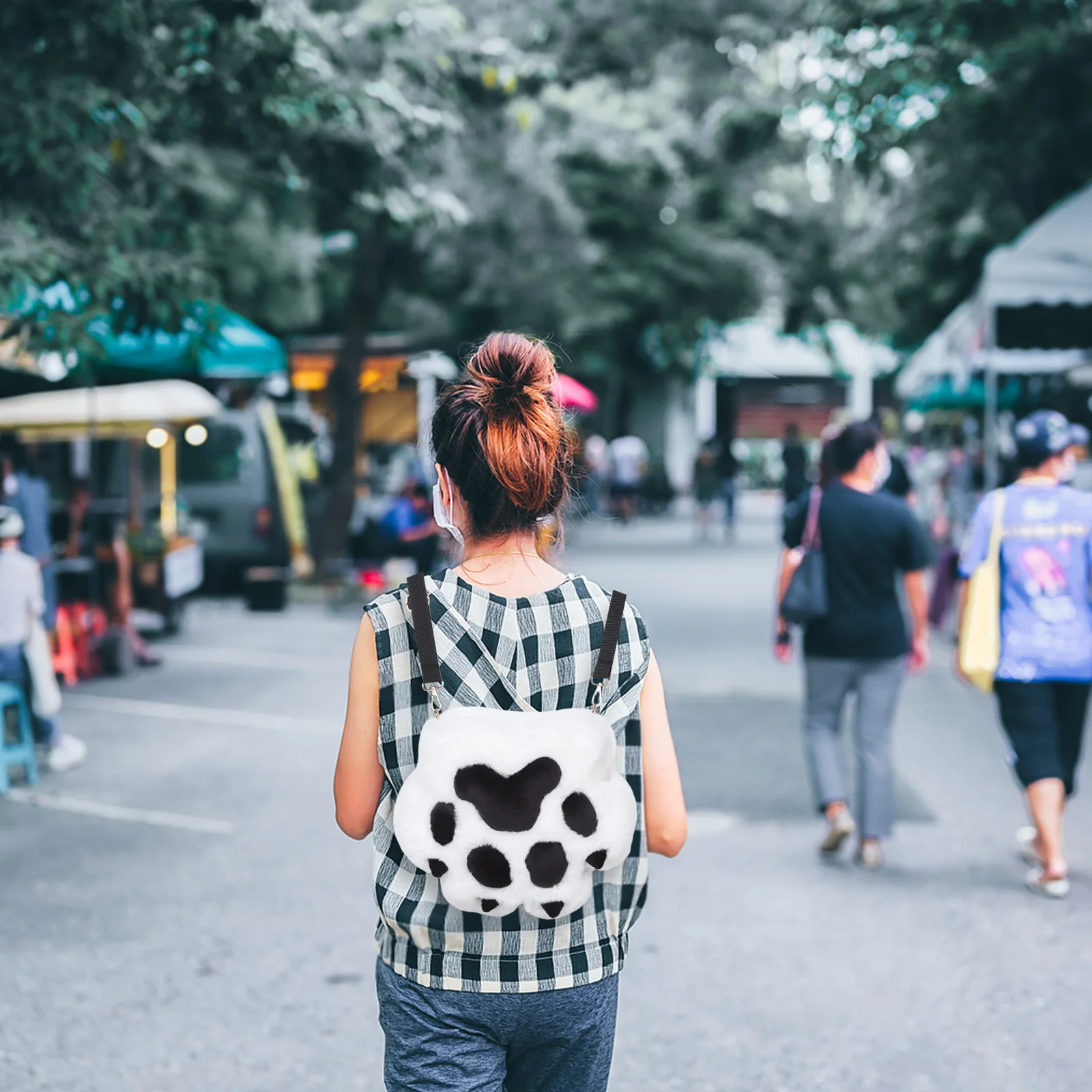 

Рюкзак с кошачьей лапой для девочек, просторный мягкий дизайн с кошачьей лапой, регулируемые ремни, сумка для повседневного использования, сумка для переноски макияжа, маленький рюкзак для девочек