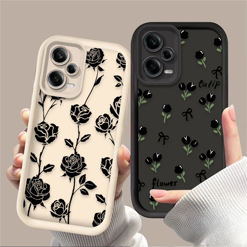 Black Flowers Patte…