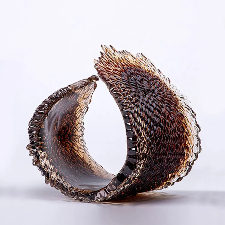 Modern Minimalist Creative Resin Feather Artwork Ornaments Sales Department Hotel Showroom Living Room Dining Table Soft Decorat