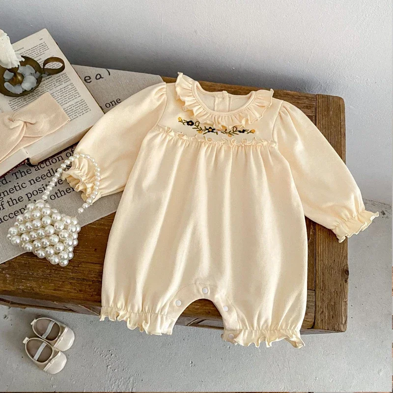 Autumn Spring 2024 Newborn Baby Girl\'s Romper with Embroidered Leaf Collar Long Sleeve Loose Cotton Infant Romper Jumpsuit